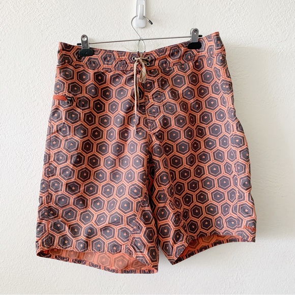 Patagonia Men's Geometric Hexagon Print Water Swim Trunks Orange Tie 35 - Picture 1 of 8